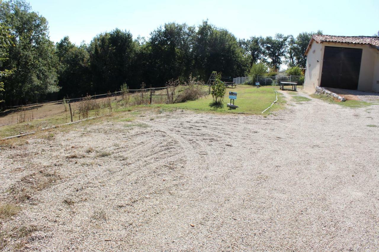 Gite Bois Et Senteurs Lafrancaise Exterior photo